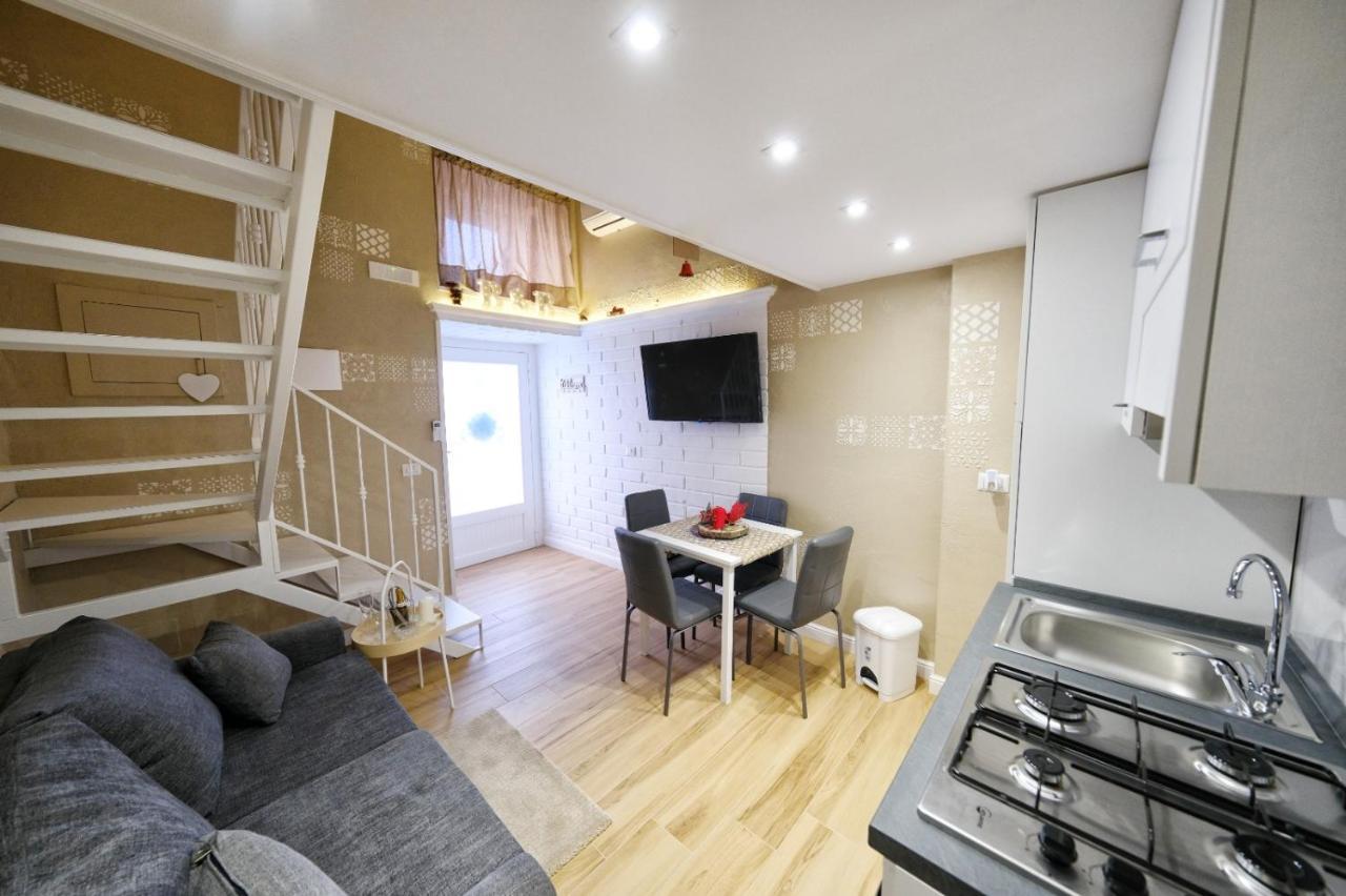 Appartement O Vascetiello à Naples Extérieur photo